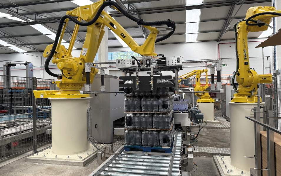Unidades de paletização robotizada Pentaline para alta performance industrial.